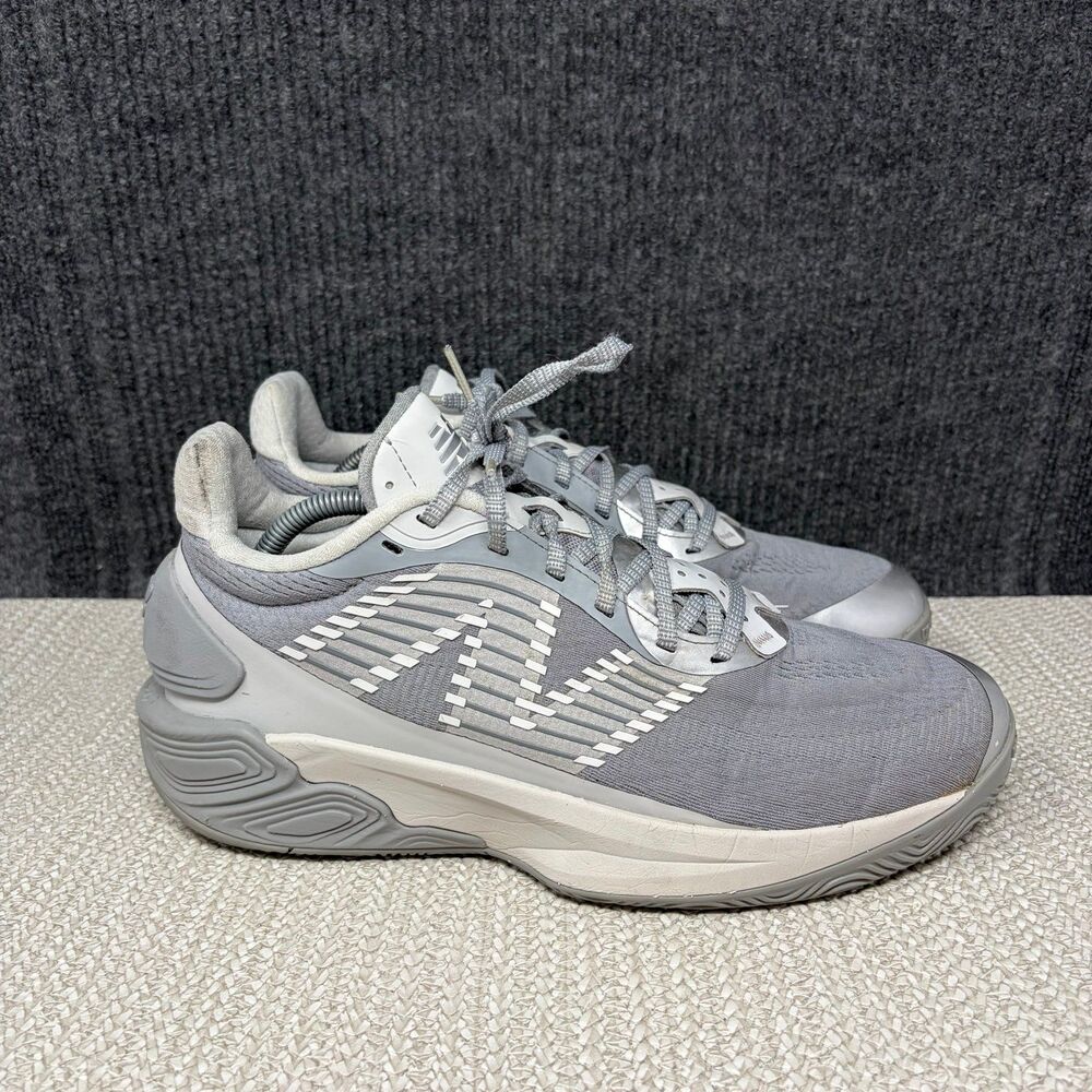 New Balance Two Wxy V5 Grey Silver Metallic Basketball Shoes Mens 11 2E BB2WYGY5